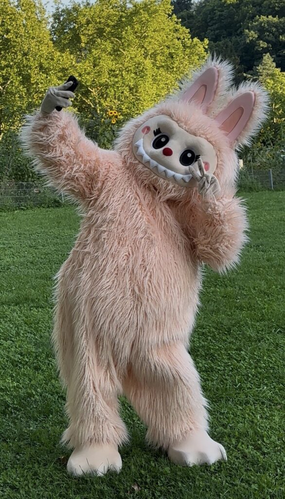 Нужно ли делать тематический детский день рождения